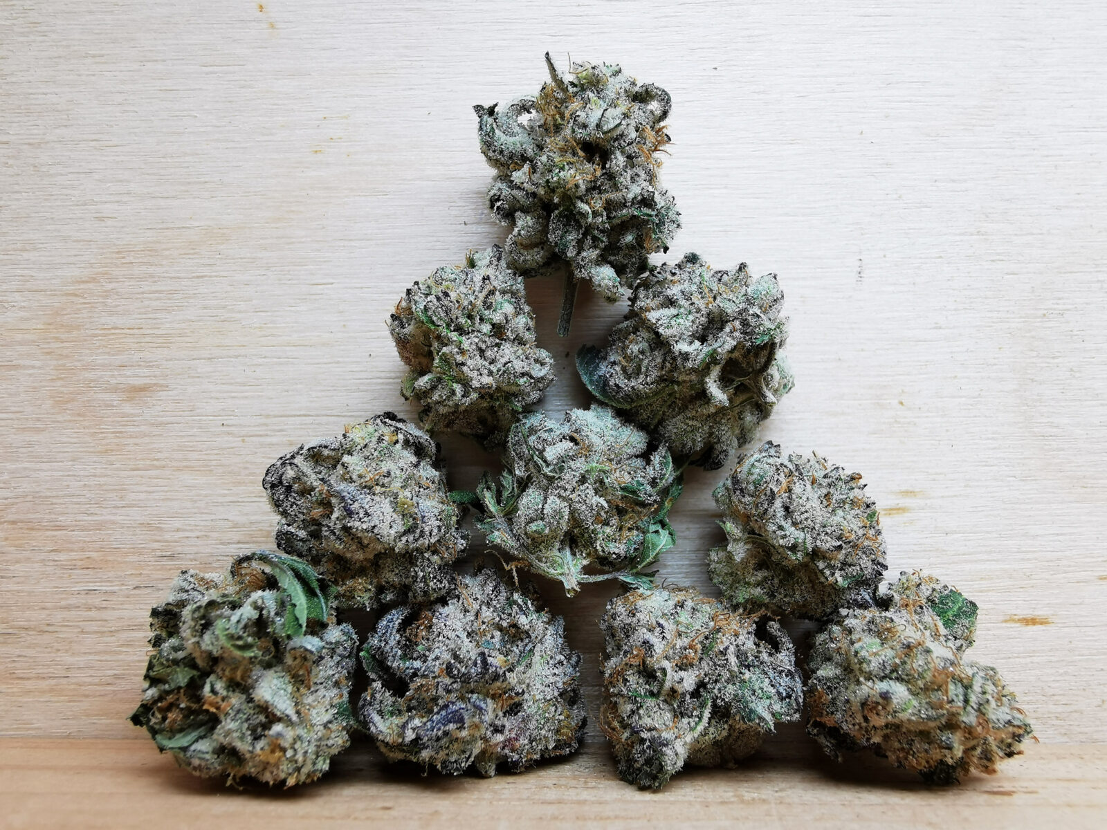 AAAA White Widow Smalls